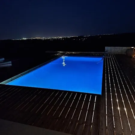 Villa Petra Luxury *