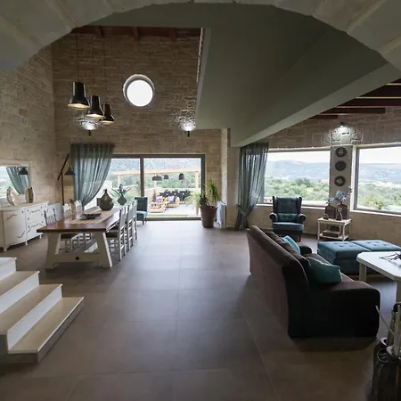 Villa Petra Luxury *